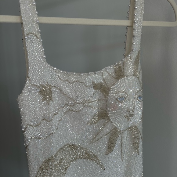 Elegant White Mini Dress - Picture 3 of 7